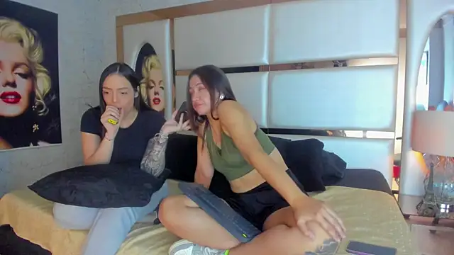 celestestars online show from December 4, 2025, 9:47 pm