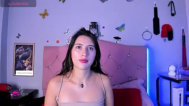 brenda moris01 online show from October 16, 2025, 9:23 pm