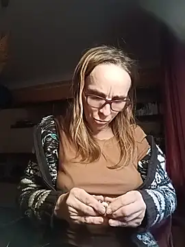 Dettybitch40 online show from November 17, 2025, 1:48 pm