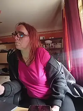 Dettybitch40 online show from March 29, 2026, 2:41 pm