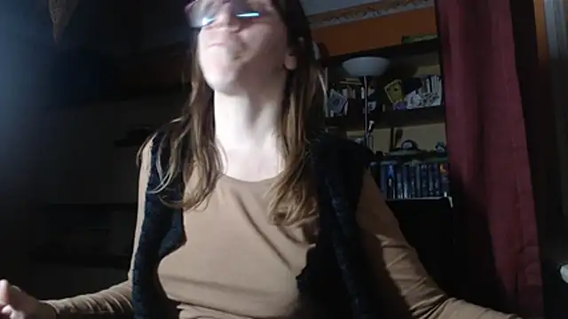 Dettybitch40 online show from October 31, 2025, 4:36 pm