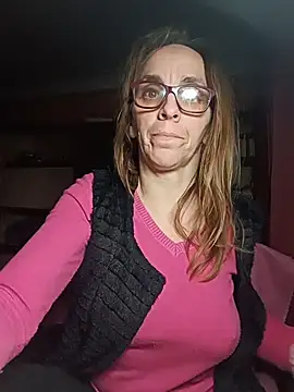 Dettybitch40 online show from December 1, 2025, 3:02 pm