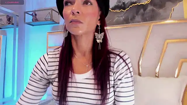 HannaPetit online show from March 20, 2026, 6:20 pm