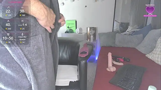 Snapshot of openminddaddy chatting on February 3, 2026, 9:09 pm openminddaddy online show from February 3, 2026, 9:09 pm