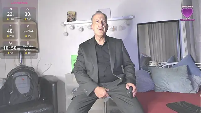 Snapshot of openminddaddy chatting on January 17, 2026, 9:51 pm openminddaddy online show from January 17, 2026, 9:51 pm