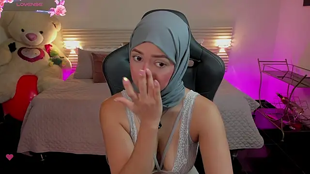 Snapshot of New_Arab_Kingdom chatting on October 12, 2025, 2:57 am New Arab Kingdom online show from October 12, 2025, 2:57 am