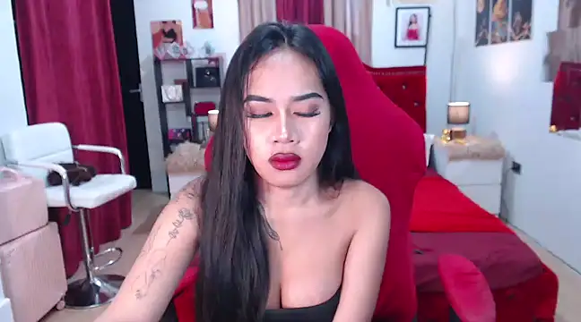 FrancineGarcia online show from February 18, 2025, 2:49 am
