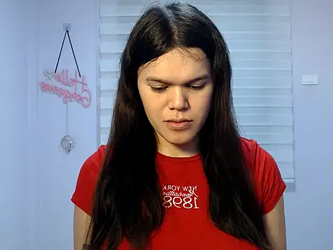 Snapshot of Miss_Ivanawolf chatting on May 4, 2026, 9:23 am Miss Ivanawolf online show from May 4, 2026, 9:23 am