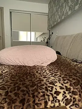 Snapshot of MonikaLucky chatting on February 1, 2025, 7:15 am MonikaLucky online show from February 1, 2025, 7:15 am