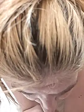 bootiebby online show from October 26, 2025, 3:29 am