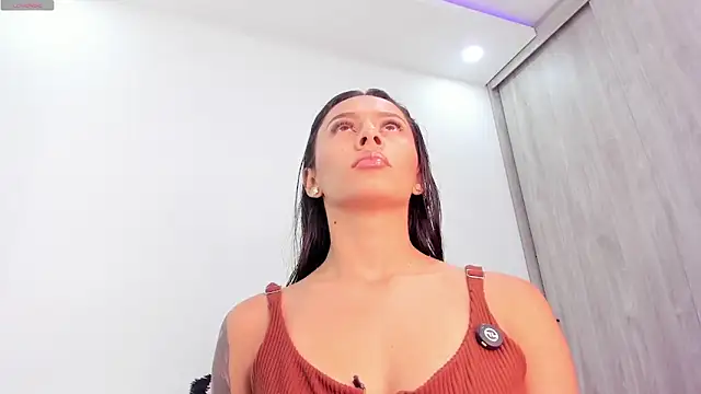 karlyn angels online show from December 1, 2025, 8:21 pm