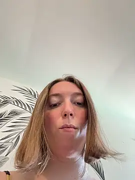 Daisy Michto Officiel online show from May 28, 2026, 10:22 am