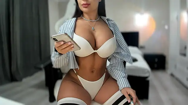 Snapshot of _missperfection_ chatting on February 13, 2026, 2:55 am missperfection online show from February 13, 2026, 2:55 am