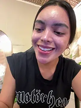Snapshot of HotstuffCherrySummer chatting on July 9, 2026, 11:42 am HotstuffCherrySummer online show from July 9, 2026, 11:42 am