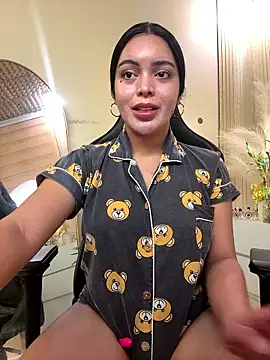 HotstuffCherrySummer online show from January 13, 2026, 9:57 am