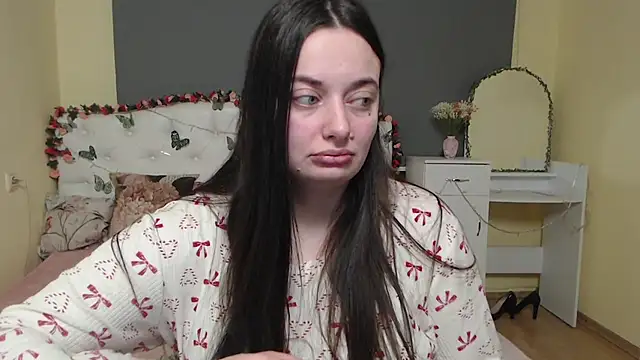 MilanaPrice online show from February 20, 2026, 7:38 pm