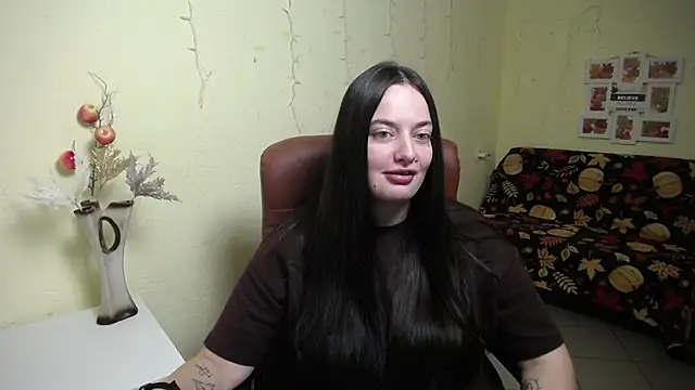 MilanaPrice online show from November 15, 2025, 6:12 pm