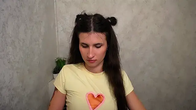 MaryEm976 online show from June 27, 2026, 2:01 pm