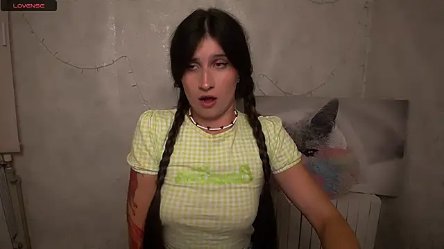 MaryEm976 online show from July 26, 2026, 11:17 am
