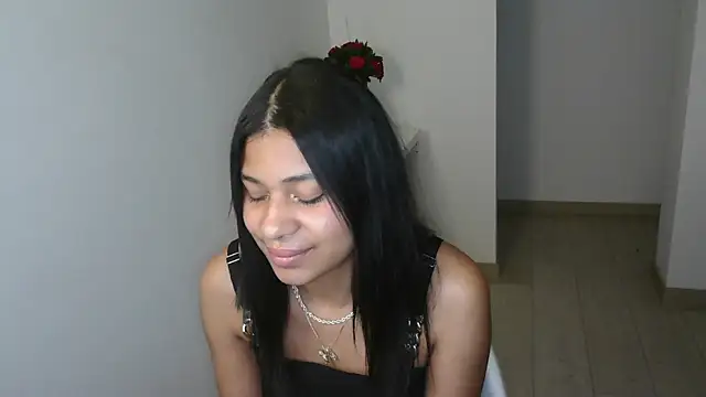 Snapshot of dark_enchantress_ chatting on February 22, 2025, 1:22 am dark enchantress online show from February 22, 2025, 1:22 am