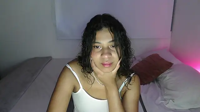 Snapshot of dark_enchantress_ chatting on March 11, 2025, 11:26 pm dark enchantress online show from March 11, 2025, 11:26 pm