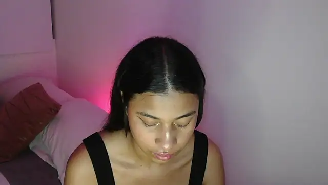 Snapshot of dark_enchantress_ chatting on March 13, 2025, 2:27 am dark enchantress online show from March 13, 2025, 2:27 am