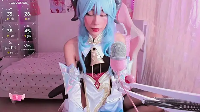 mia kawaii05 online show from March 22, 2026, 7:37 pm