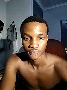 Snapshot of Lue3333 chatting on April 9, 2026, 10:27 pm Lue3333 online show from April 9, 2026, 10:27 pm