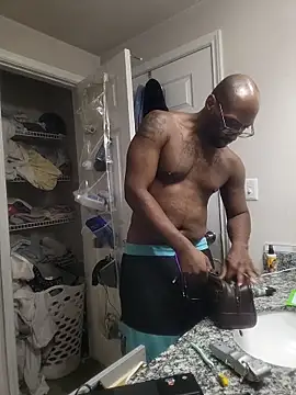 PartyAnimalfreak online show from November 11, 2025, 8:36 pm