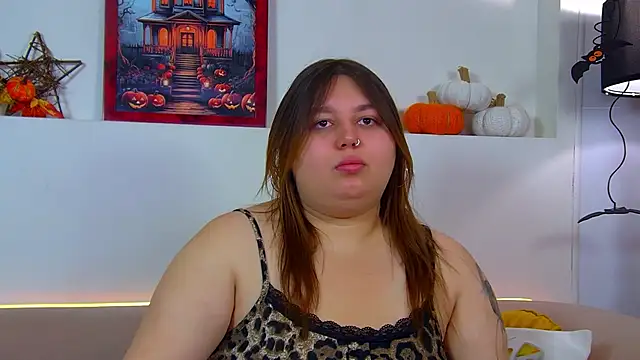 LillianKim online show from October 24, 2025, 6:51 pm