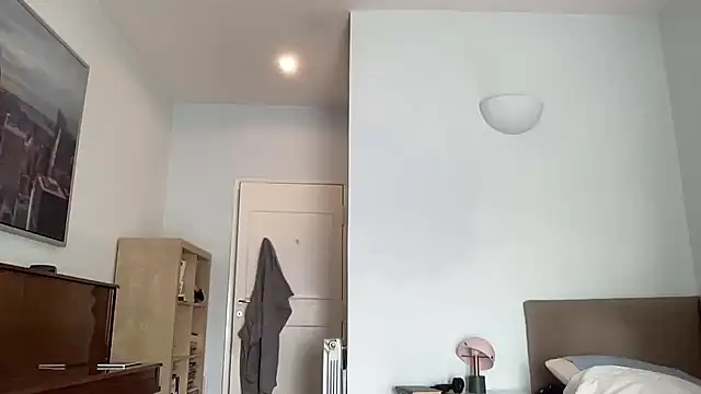 Mollyy998 online show from January 14, 2026, 12:53 pm