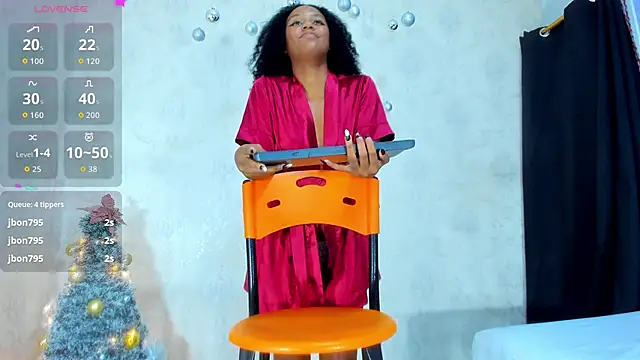 MAILYN ER online show from December 18, 2025, 8:34 pm