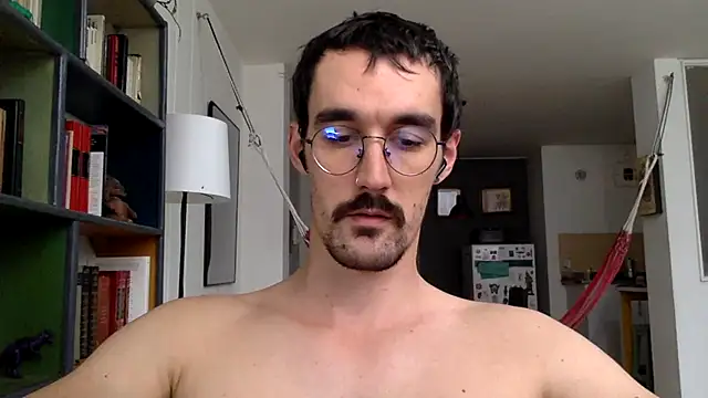 Snapshot of fazzbinderr chatting on March 3, 2026, 9:44 pm fazzbinderr online show from March 3, 2026, 9:44 pm