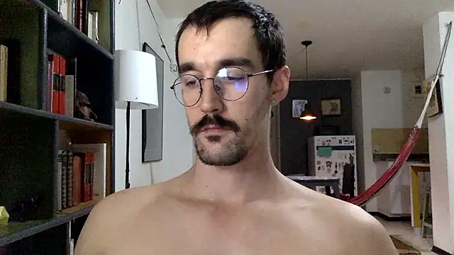 Snapshot of fazzbinderr chatting on February 8, 2026, 11:35 pm fazzbinderr online show from February 8, 2026, 11:35 pm