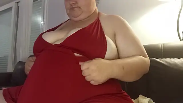 Snapshot of Elosexxy chatting on October 8, 2025, 6:19 pm Elosexxy online show from October 8, 2025, 6:19 pm