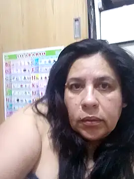 Snapshot of Vilainemarie chatting on January 25, 2025, 9:14 pm Vilainemarie online show from January 25, 2025, 9:14 pm