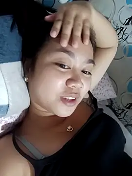 Snapshot of Hotbaby_1523 chatting on October 3, 2025, 12:36 am Hotbaby 1523 online show from October 3, 2025, 12:36 am
