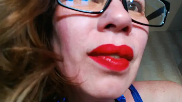 GreatRedHead1 online show from February 9, 2026, 4:16 pm