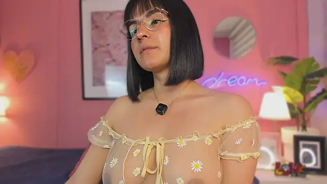 SoySaraa online show from April 15, 2026, 6:08 am