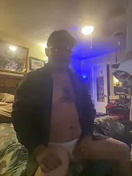 LumberJockMan online show from October 5, 2025, 12:45 am