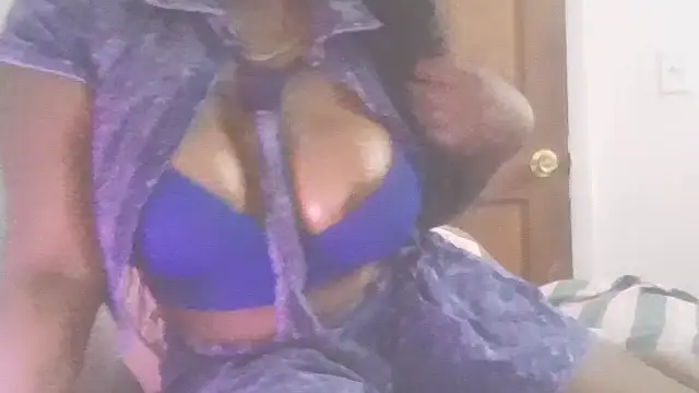 kelly4you online show from May 19, 2026, 11:34 pm