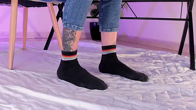 ArchieCollins online show from November 14, 2025, 9:29 pm