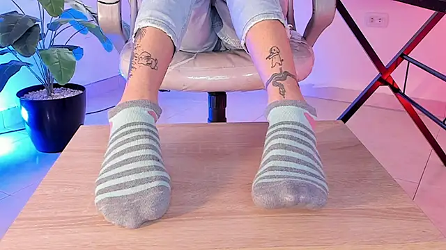 ArchieCollins online show from December 1, 2025, 9:26 pm