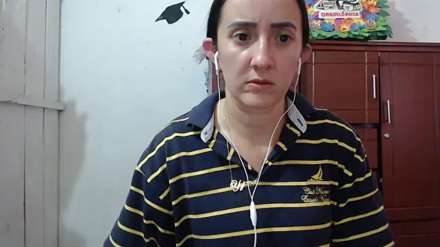 DeepAnal07 online show from October 29, 2025, 6:29 pm