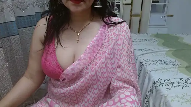 Lovelywife786 online show from November 16, 2025, 5:28 pm