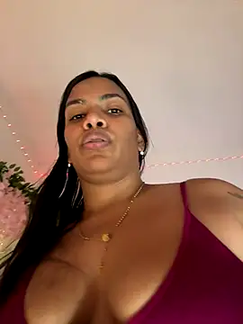 ArielleMillerr online show from September 25, 2025, 5:30 pm