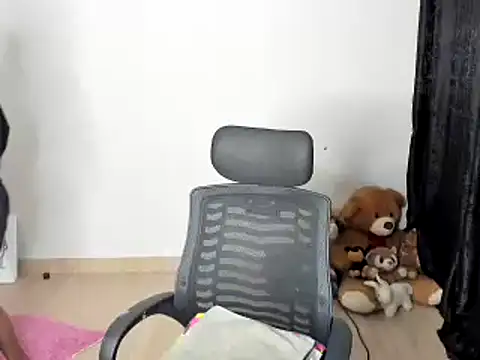  Hello Titty  online show from February 25, 2025, 12:47 am