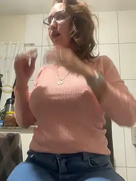 Snapshot of RAIRAsexy chatting on September 28, 2025, 1:12 am RAIRAsexy online show from September 28, 2025, 1:12 am