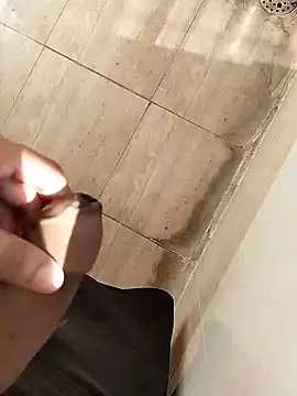 Snapshot of hOrnybOy_369 chatting on December 14, 2024, 7:07 am hOrnybOy 369 online show from December 14, 2024, 7:07 am