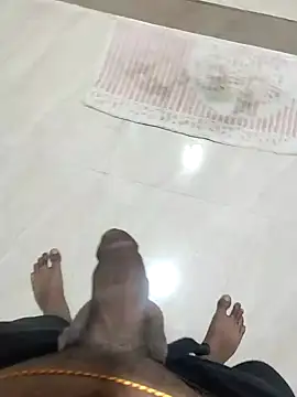 Snapshot of hOrnybOy_369 chatting on December 11, 2024, 6:52 pm hOrnybOy 369 online show from December 11, 2024, 6:52 pm